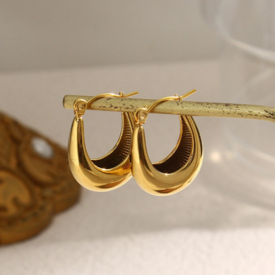 EVY Earrings | Gold