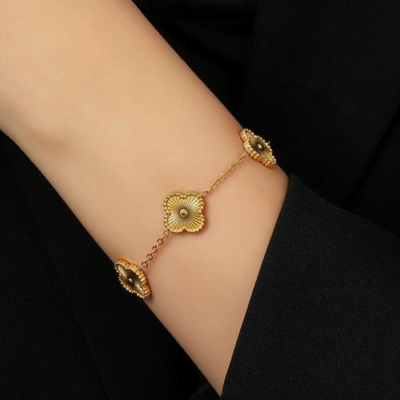 CLOVER Bracelet | Gold