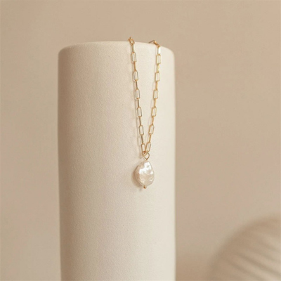 KOS | Gold Paperclip Necklace with Pearl